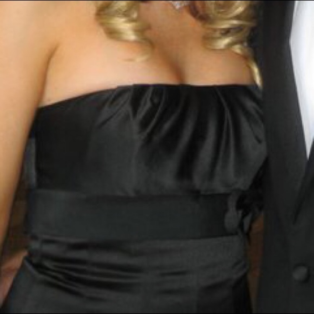 Vera wang black mermaid dress from maid collection